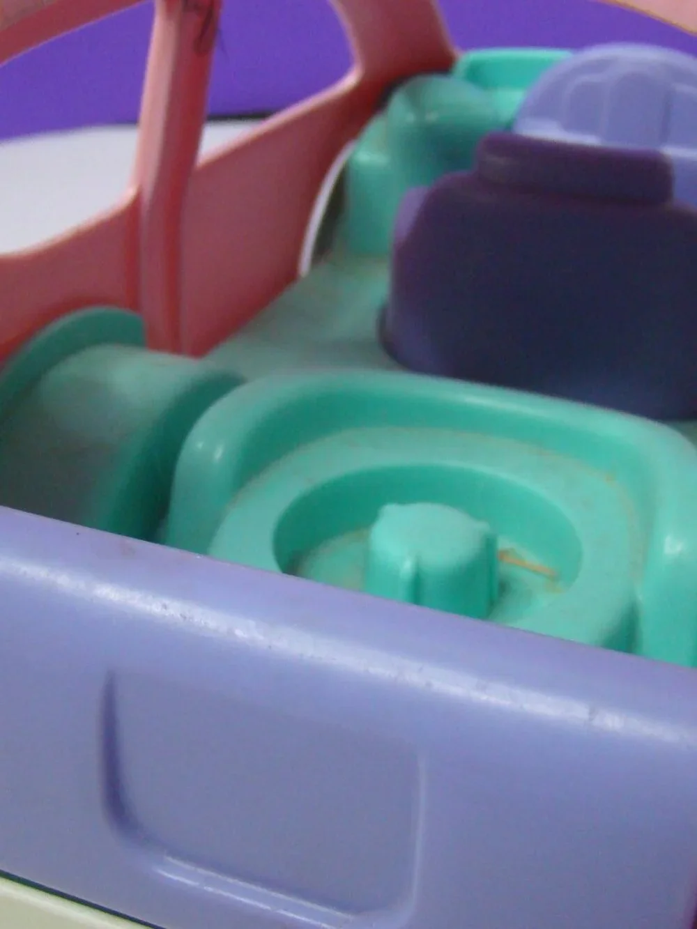 Fisher Price Little People Family Pink SUV Musical Melody w/Mom and Baby 2009